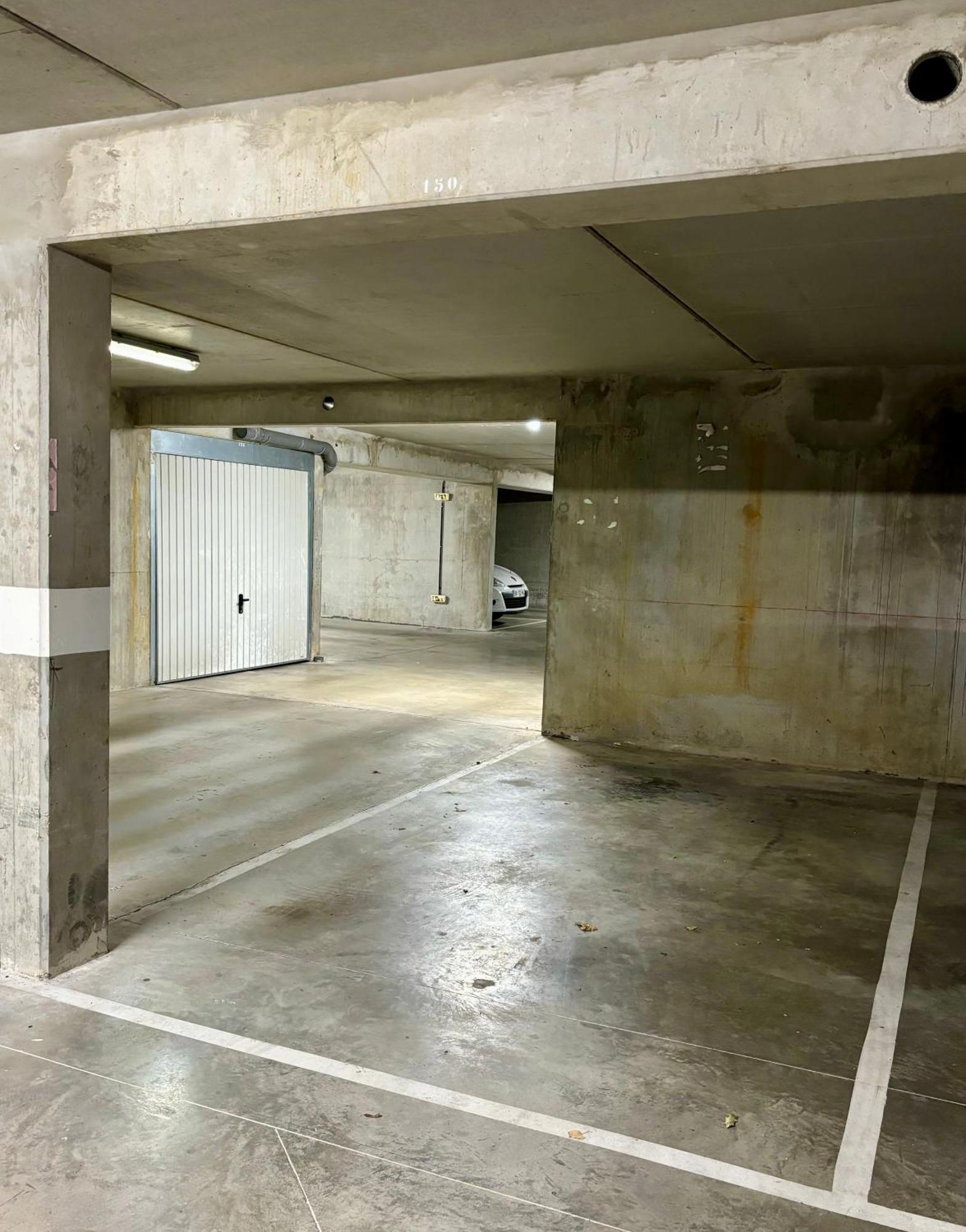 Appartement Proche Centre Parking & Terrasse Besançon Buitenkant foto
